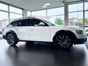 Audi A4 allroad A4 IV 2012 Allroad Quattro 2.0 tdi Business 177cv