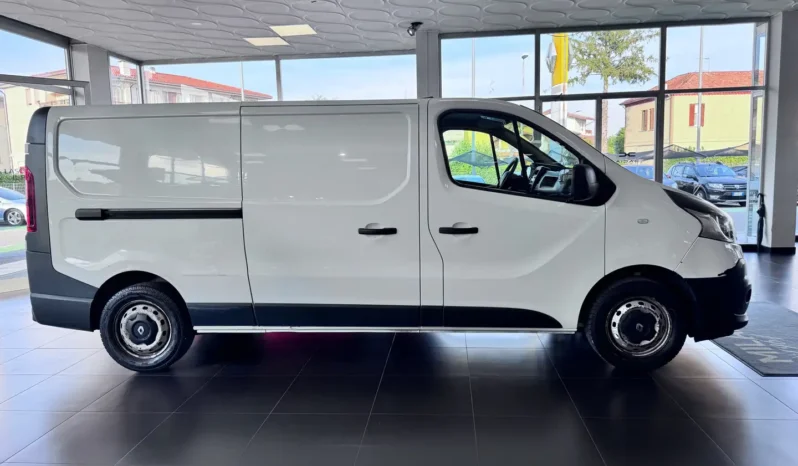 
								Renault Trafic l2h1 full									